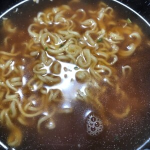 ほうれん草のラー油醤油ラーメン